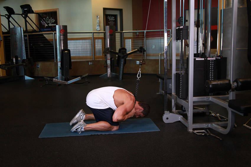 Cable Crunch start and end position