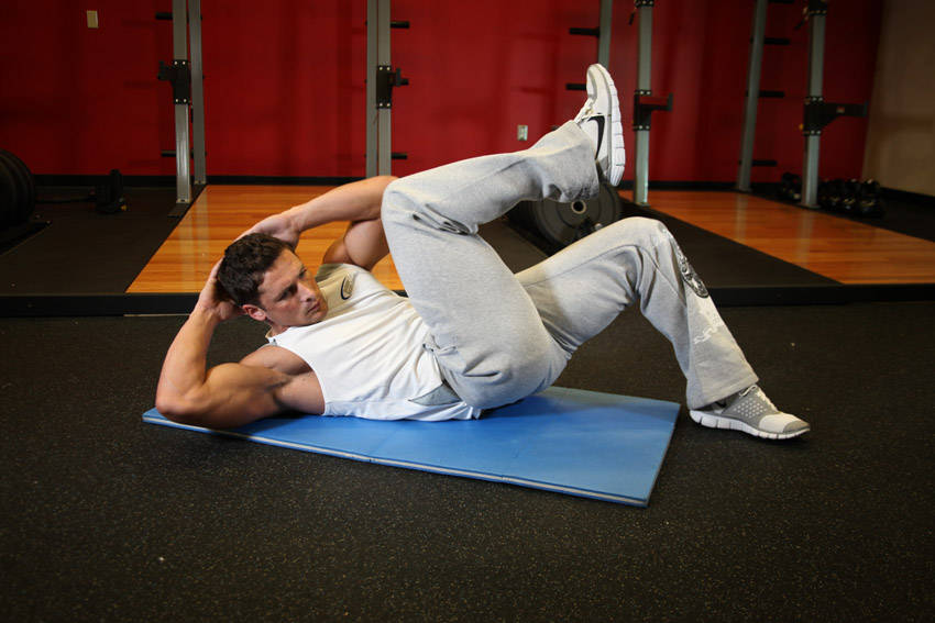 Cross-Body Crunch start and end position