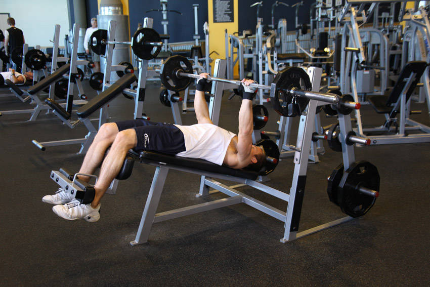 Decline Barbell Bench Press start and end position