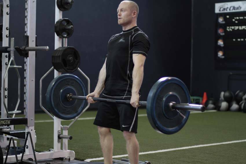 Deficit Deadlift start and end position
