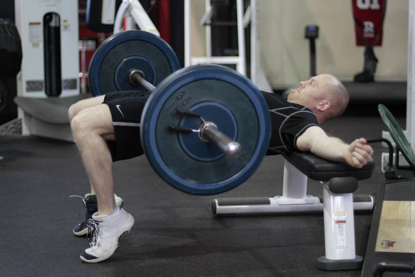 Hip Thrust start and end position