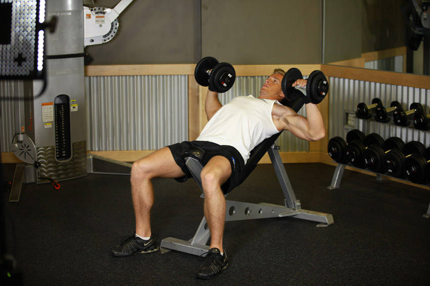 Incline Dumbbell Press start and end position