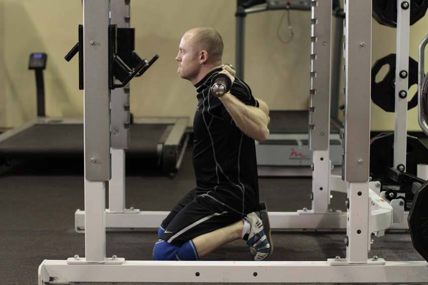 Kneeling Squat start and end position