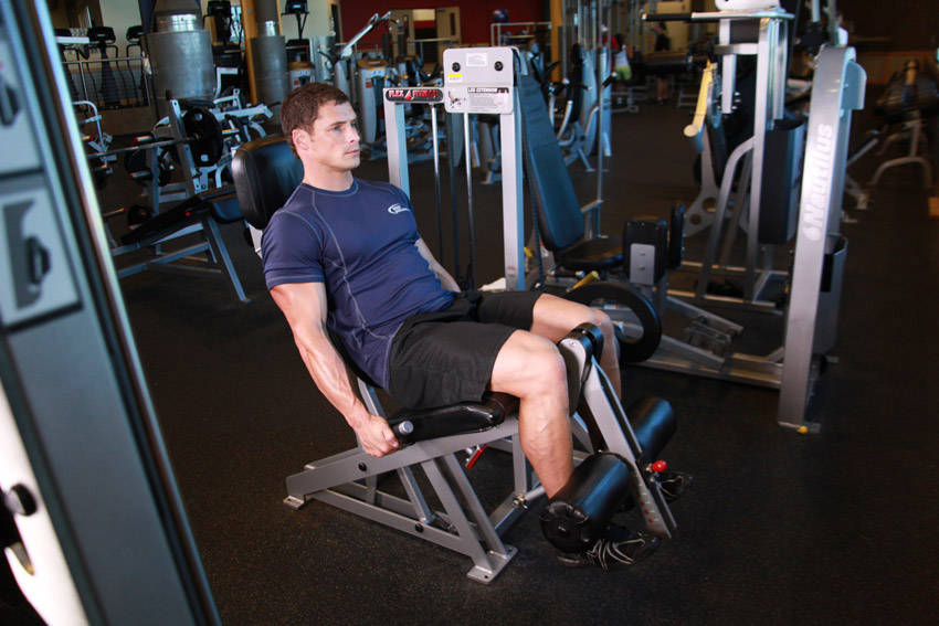 Leg Extension start and end position