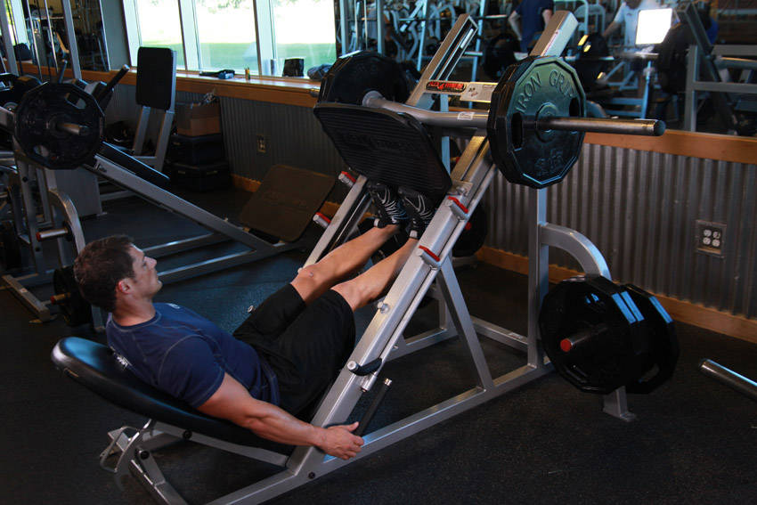 Leg Press Calf Raise start and end position