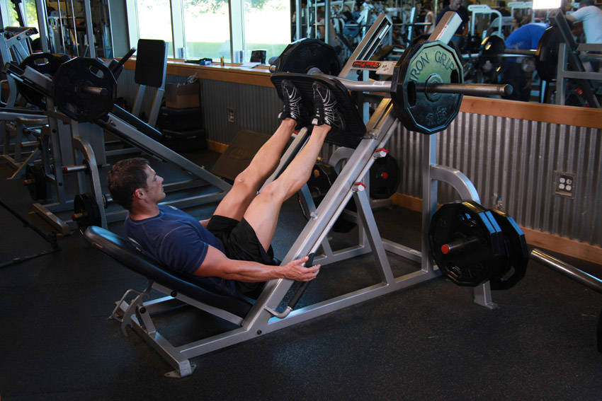 Leg Press hareketi başlangıç ve bitiş pozisyonu