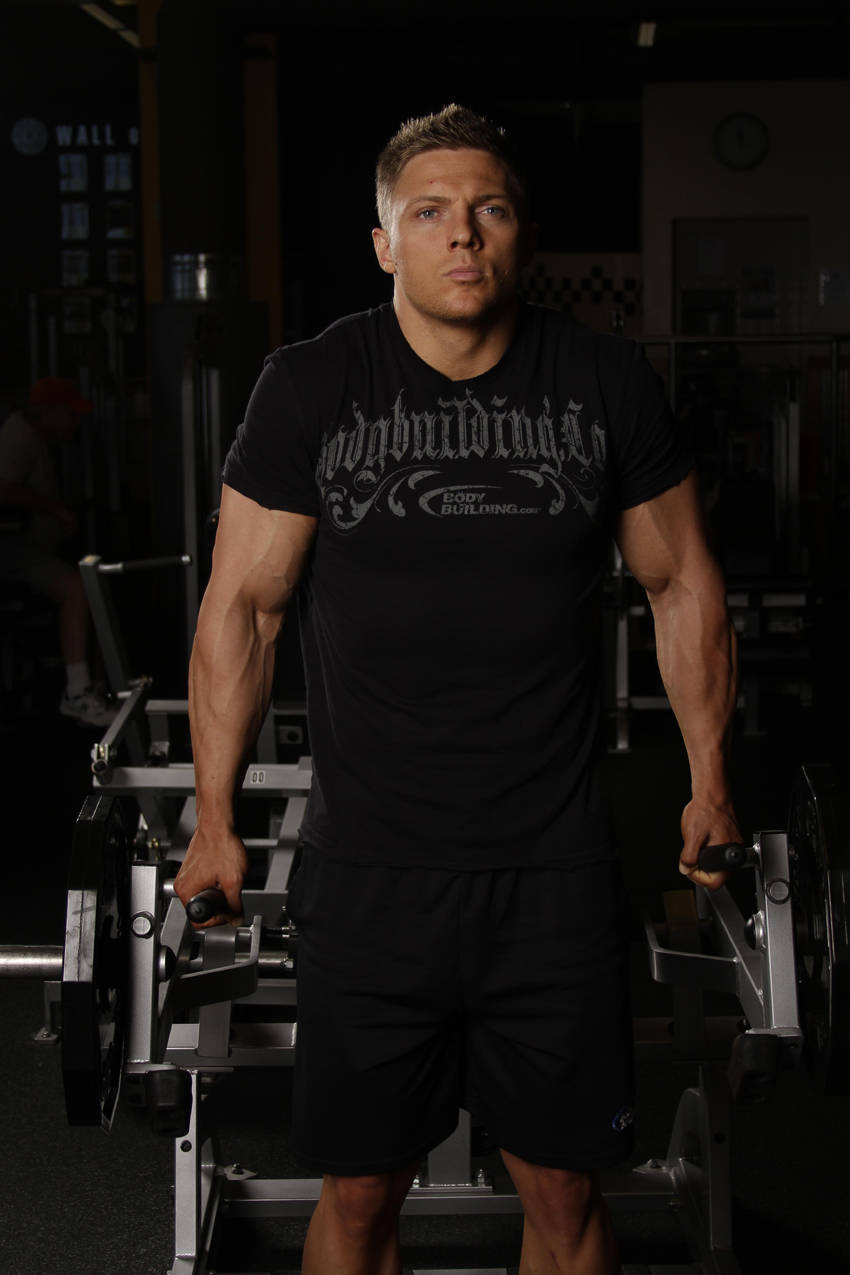 Leverage Shrug start and end position