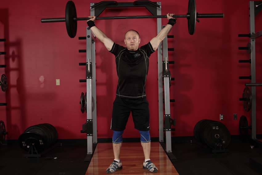 Overhead Squat start and end position