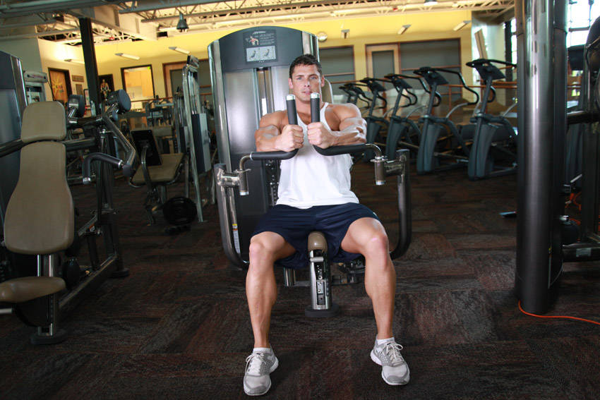Pec Deck Machine Fly start and end position