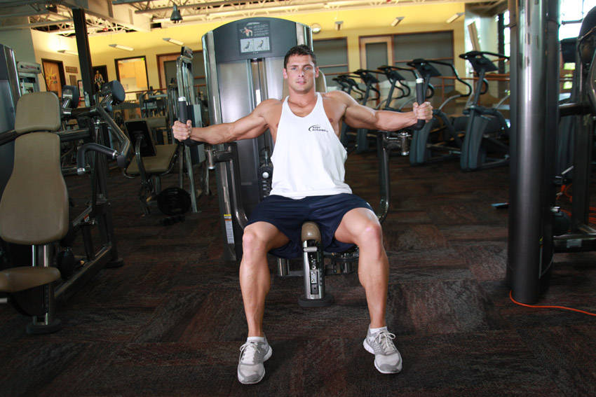 Pec Deck Machine Fly start and end position