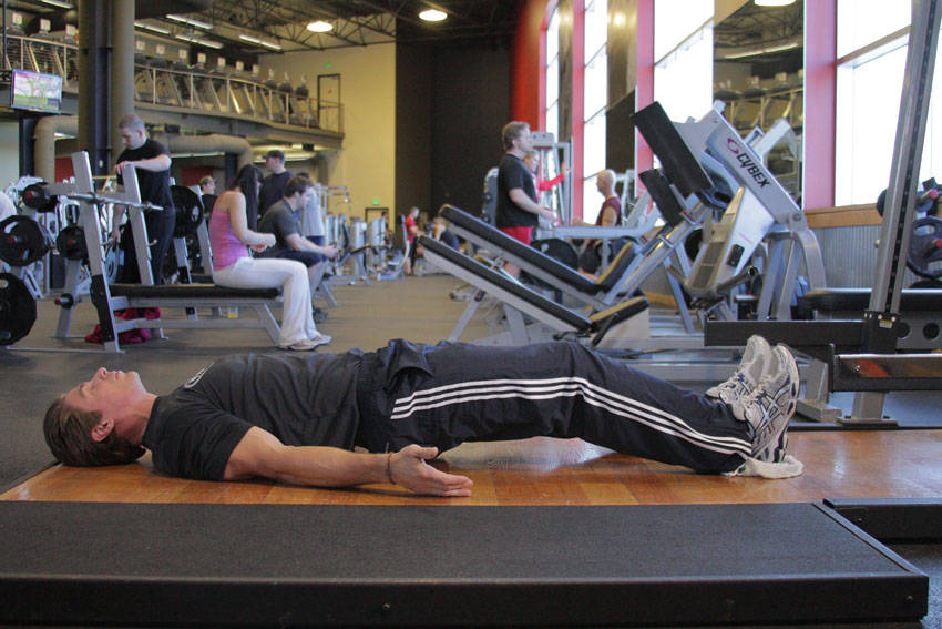 Platform Hamstring Slides start and end position