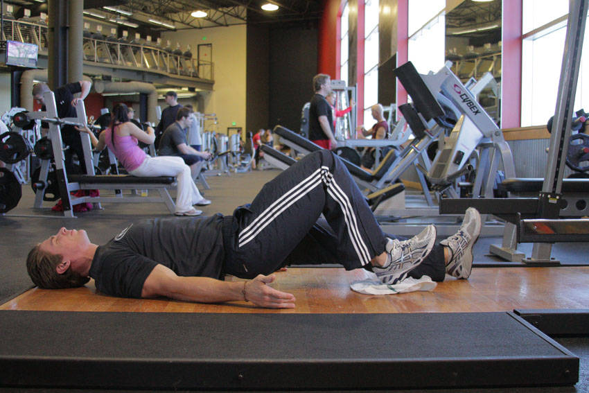 Platform Hamstring Slides start and end position