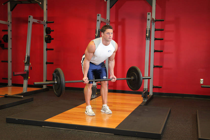 Reverse Grip Bent-Over Rows start and end position
