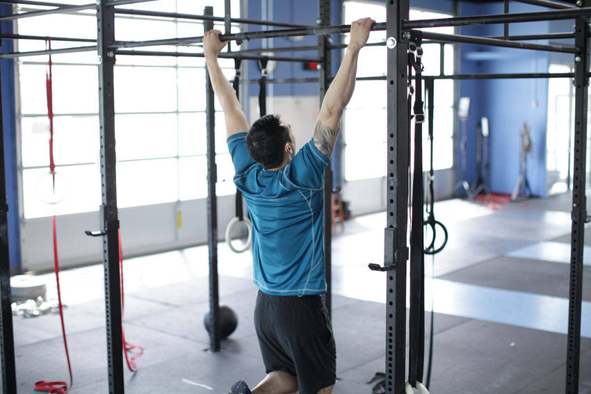 Scapular Pull-Up start and end position