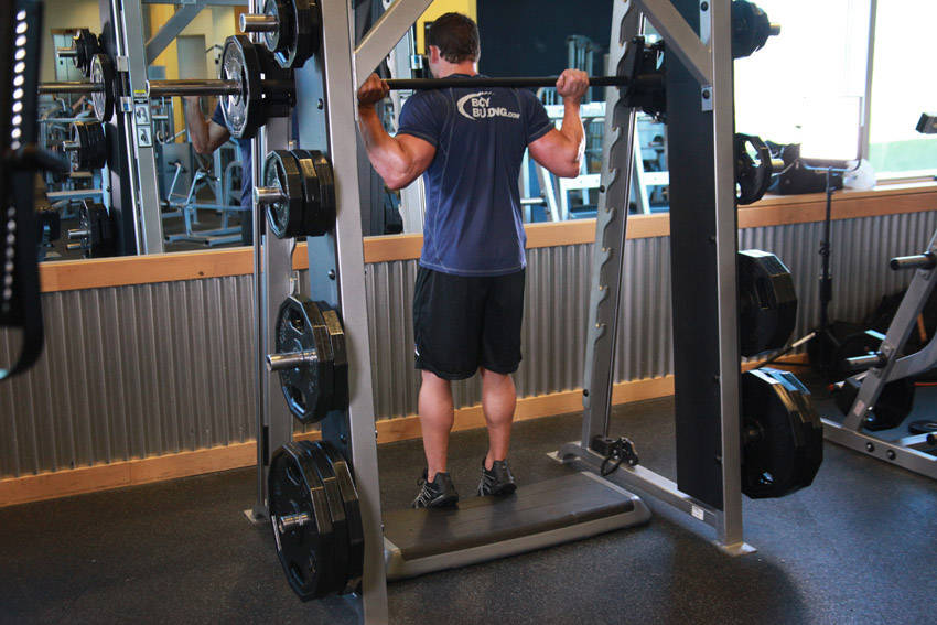 Smith Machine Reverse Calf Raises start and end position