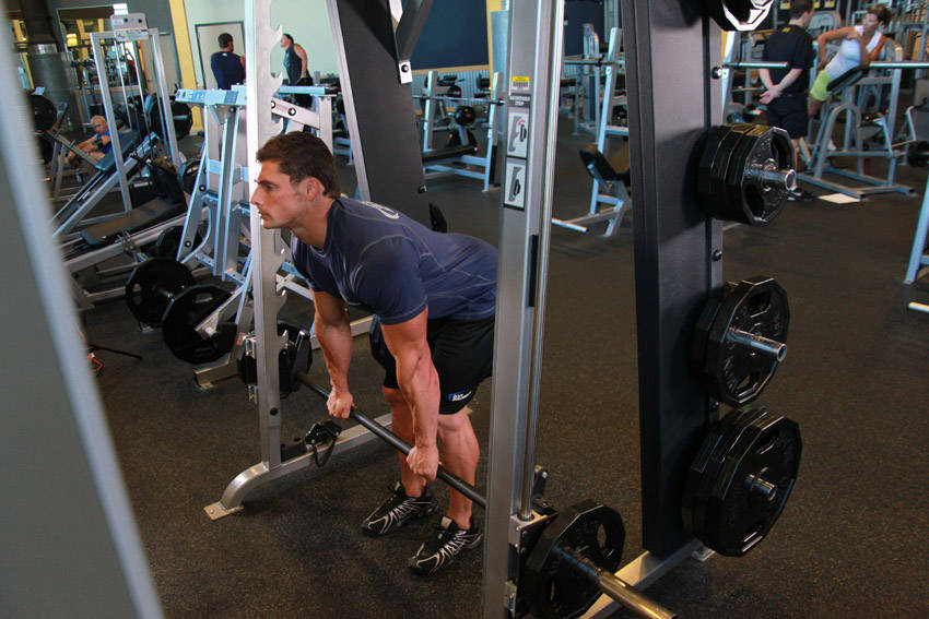 Smith Machine Stiff-Legged Deadlift start and end position