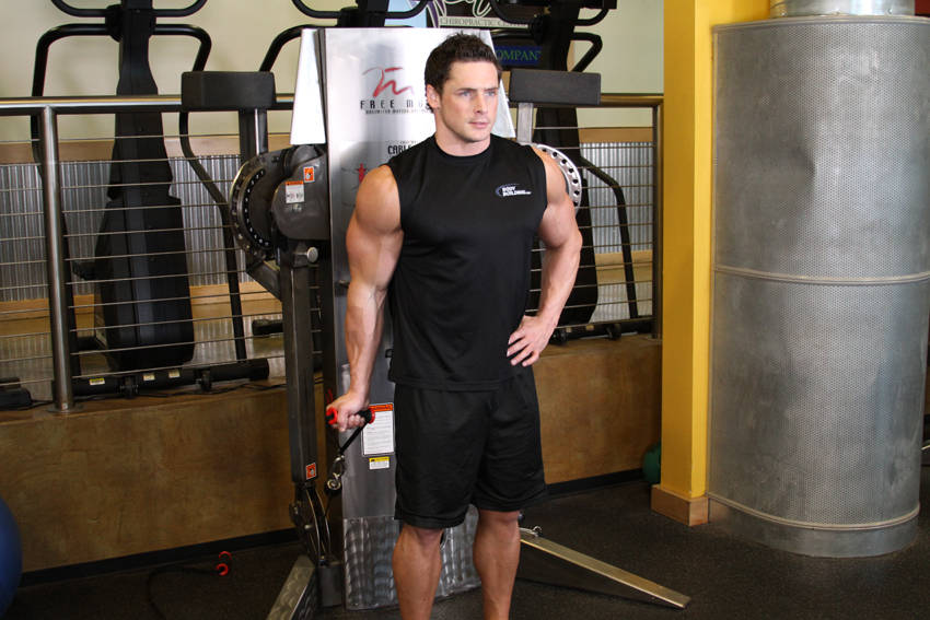 Standing One-Arm Cable Curl start and end position