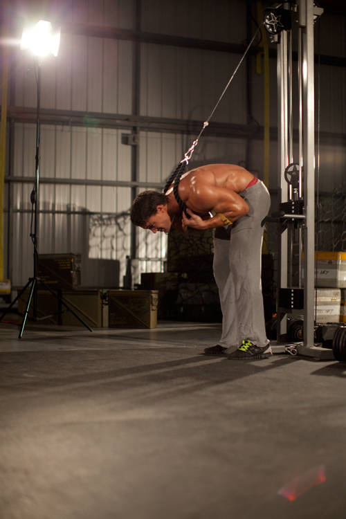 Standing Rope Crunch start and end position
