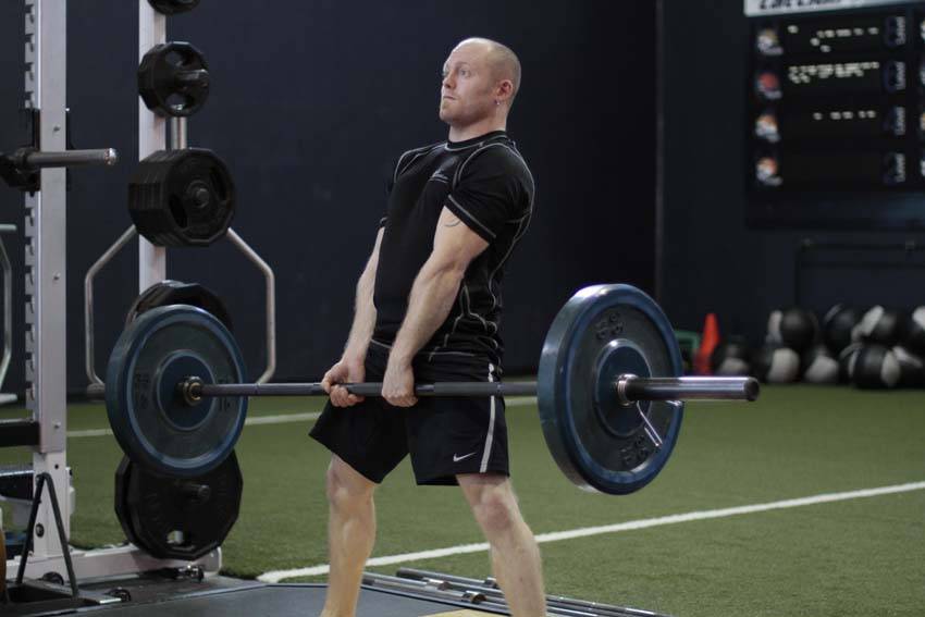 Sumo Deadlift start and end position