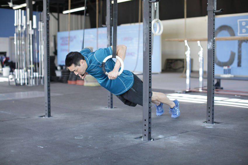 Suspended Push-Up start and end position